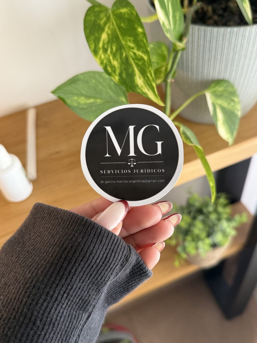 Sticker comercial — estudio jurídico